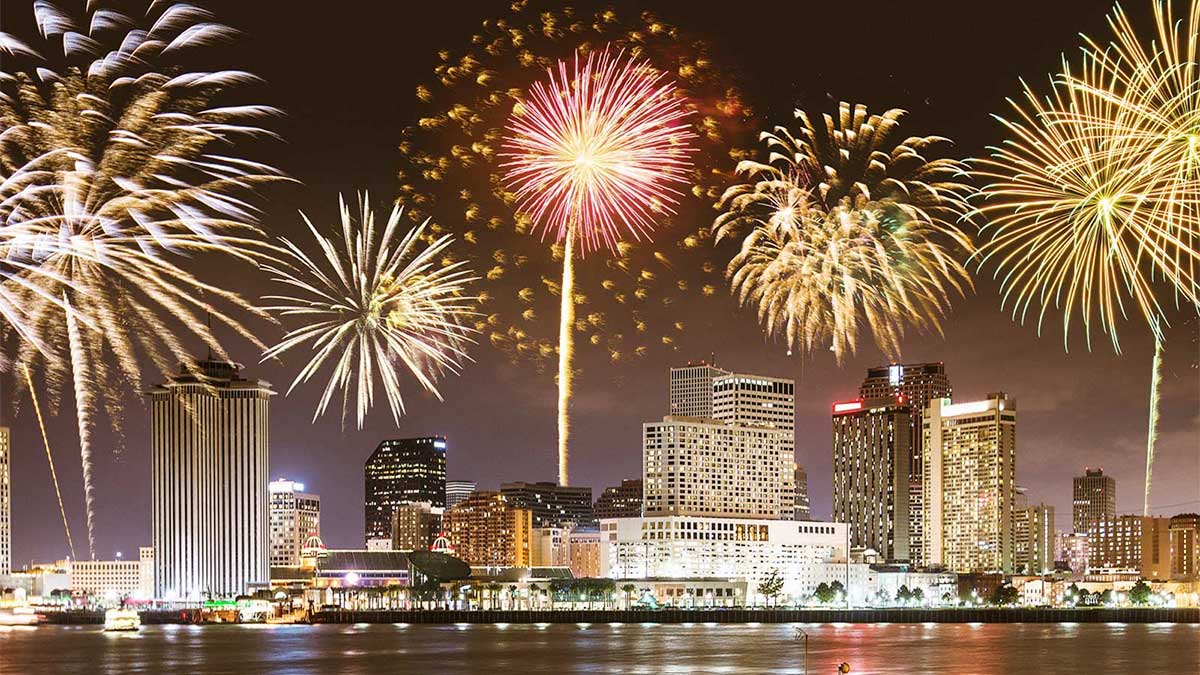 fireworks in nightsky on 4th of July over New Orleans, Louisiana, USA